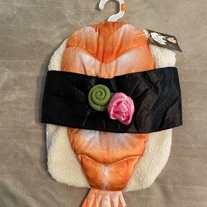 🎃 NWT - 🐶 Dog Pet Costume- Sushi (sz M)